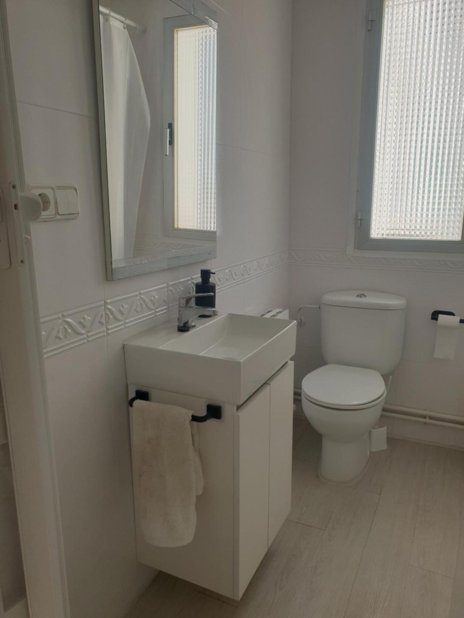 Apartamento Eguzkilore. ログローニョ エクステリア 写真