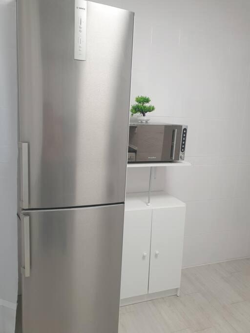 Apartamento Eguzkilore. ログローニョ エクステリア 写真