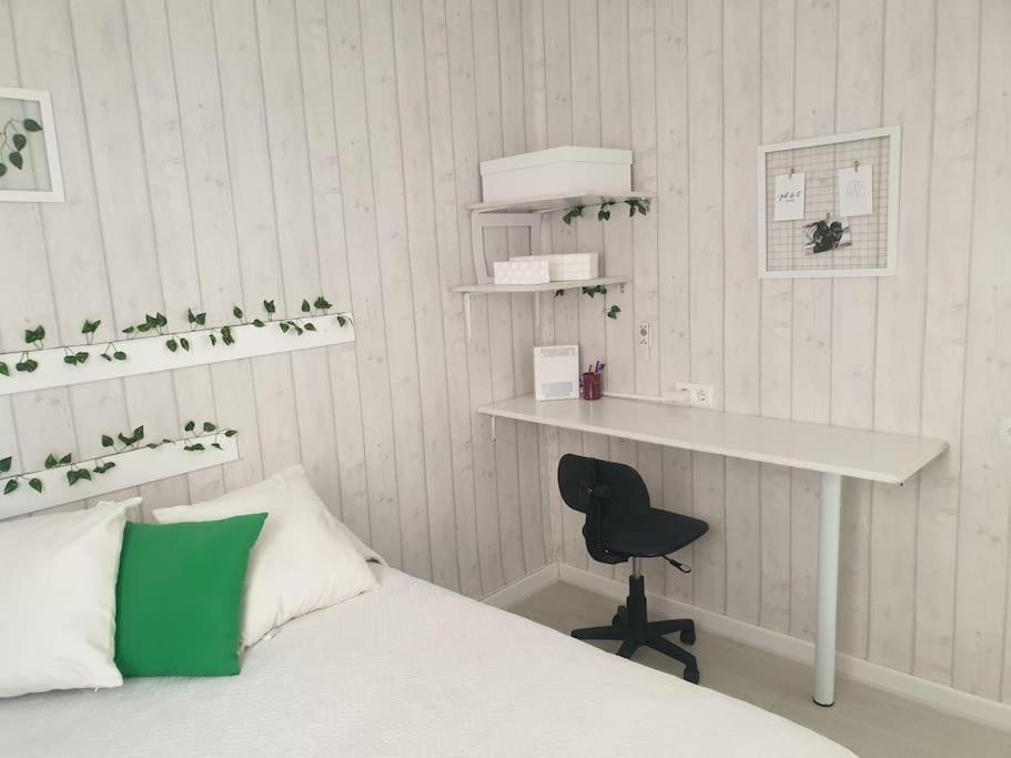 Apartamento Eguzkilore. ログローニョ エクステリア 写真